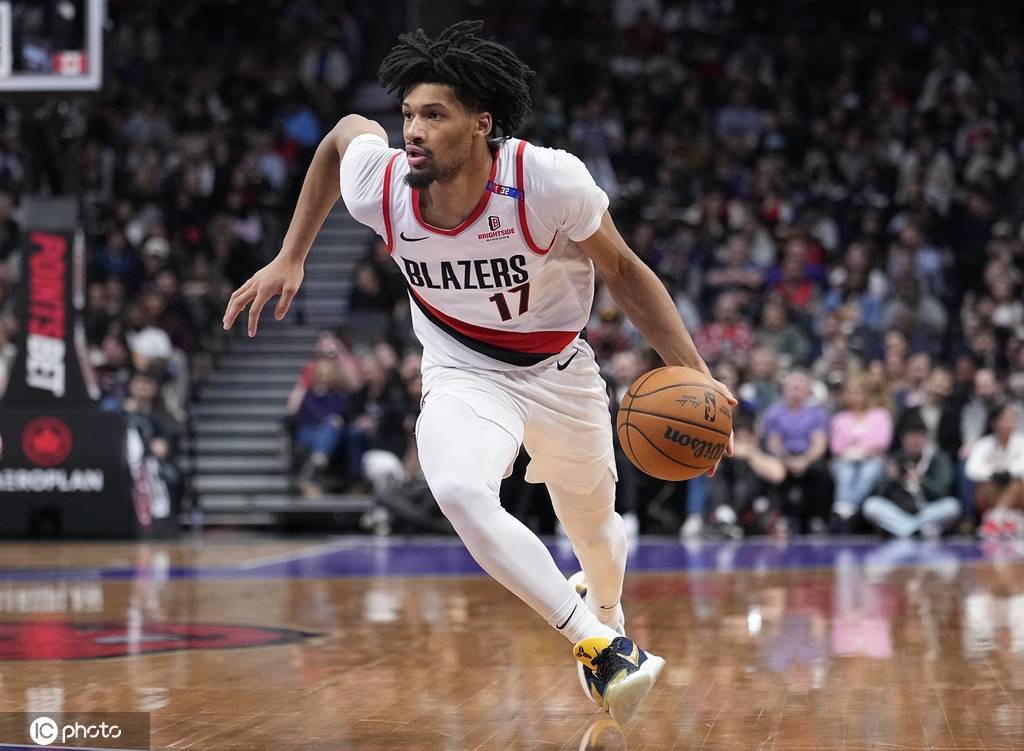 开拓者为夏普开出4年9000万报价 上赛季场均18.5分